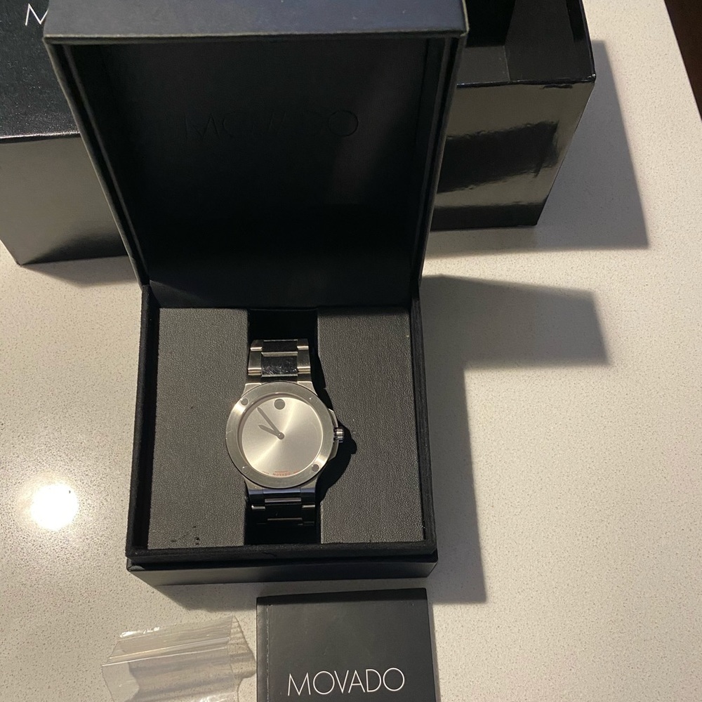 SOLD (other website) Men’s Movado SE Extreme Watch - Picture 3 of 6